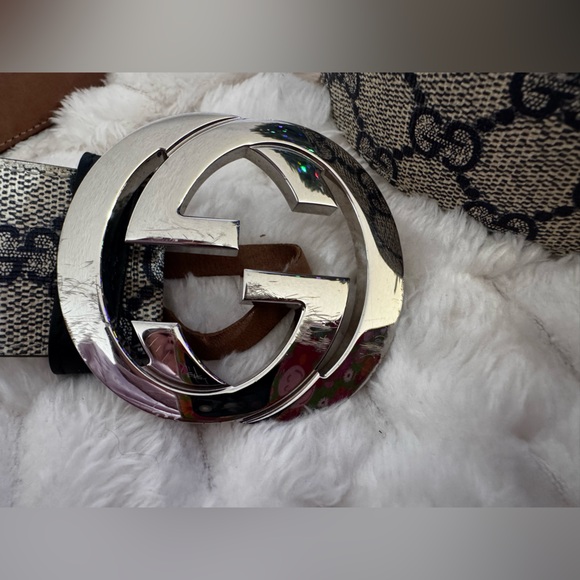 Gucci Accessories - Gucci GG supreme belt sz 90*36